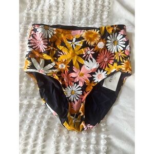 NWT Lime Ricki floral navy blue reversible high waisted bikini bottom size large